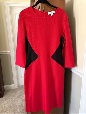 *St. John Red Ponte Ribbed Dress w Black Waist Insets 3/4 Sleeves Bodycon Drama